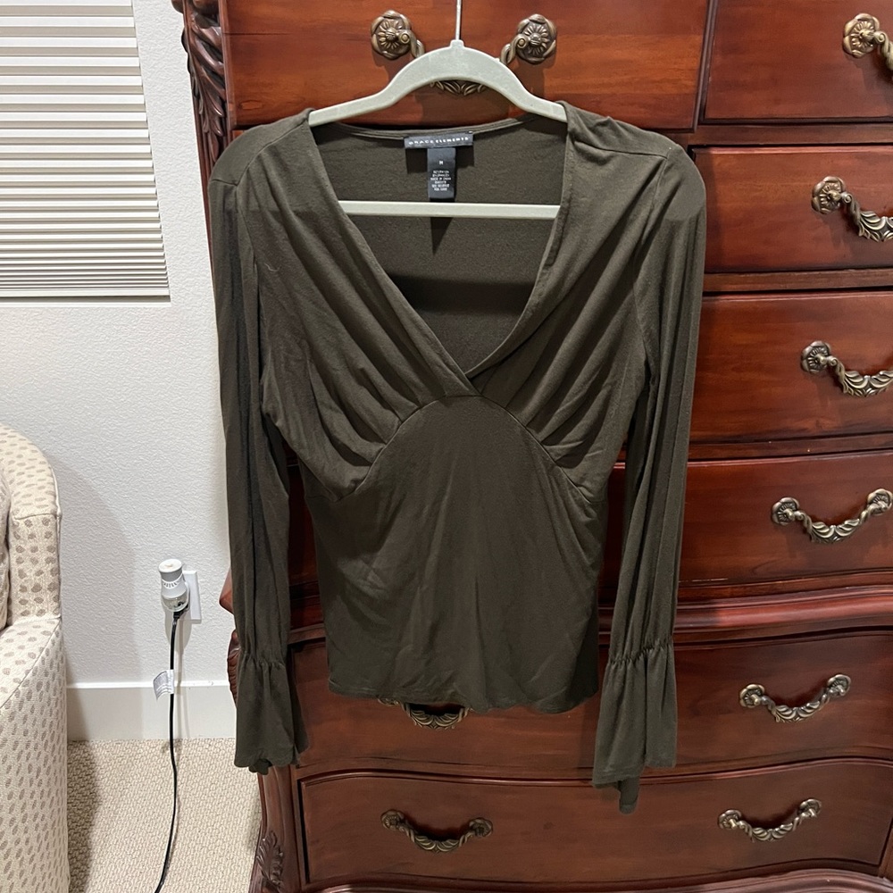 Women’s brown shirt